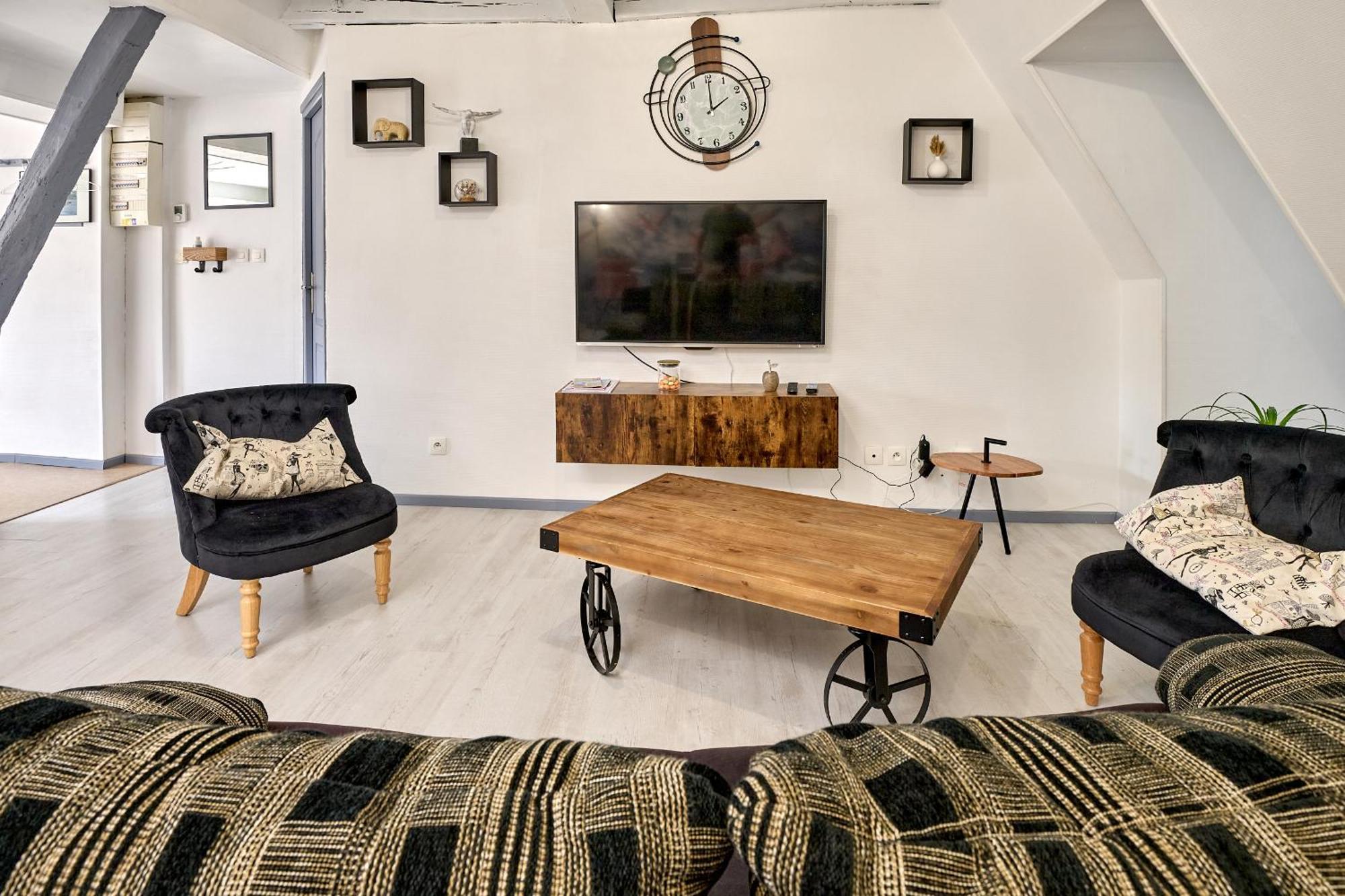 Appartement De Caractere, Charme 讷韦尔 外观 照片