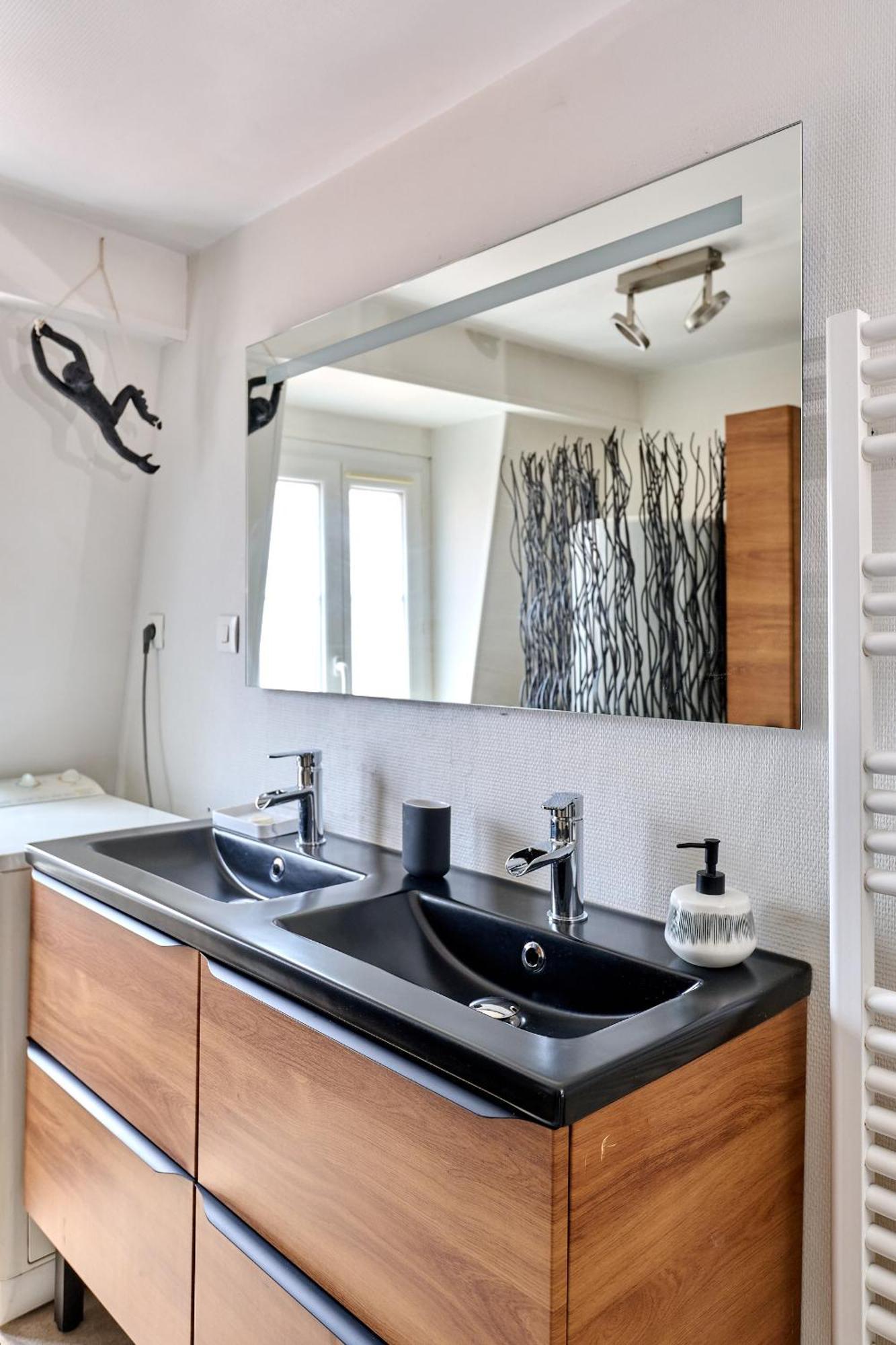 Appartement De Caractere, Charme 讷韦尔 外观 照片